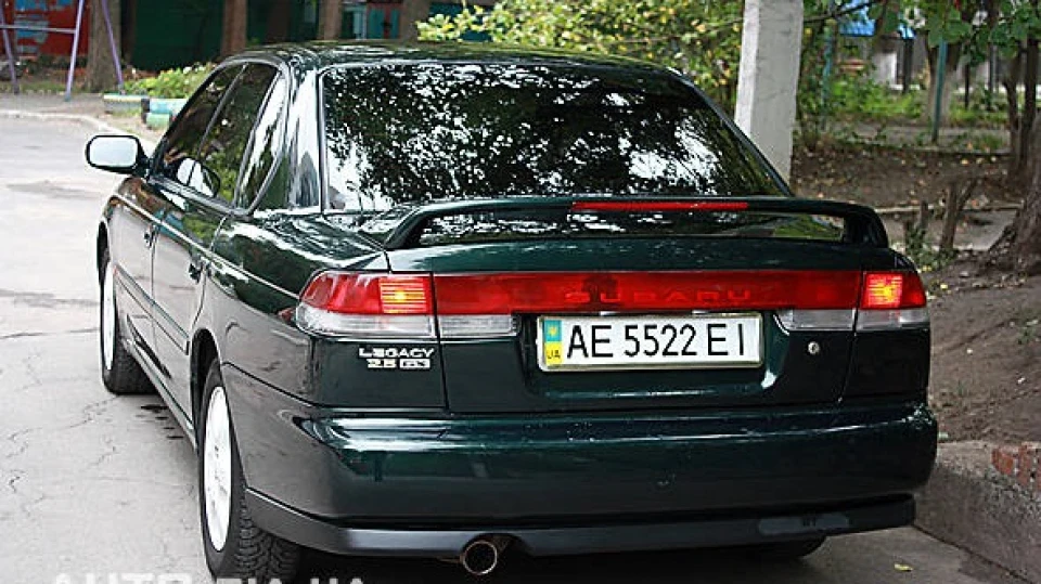 Subaru Legacy 2.5 3