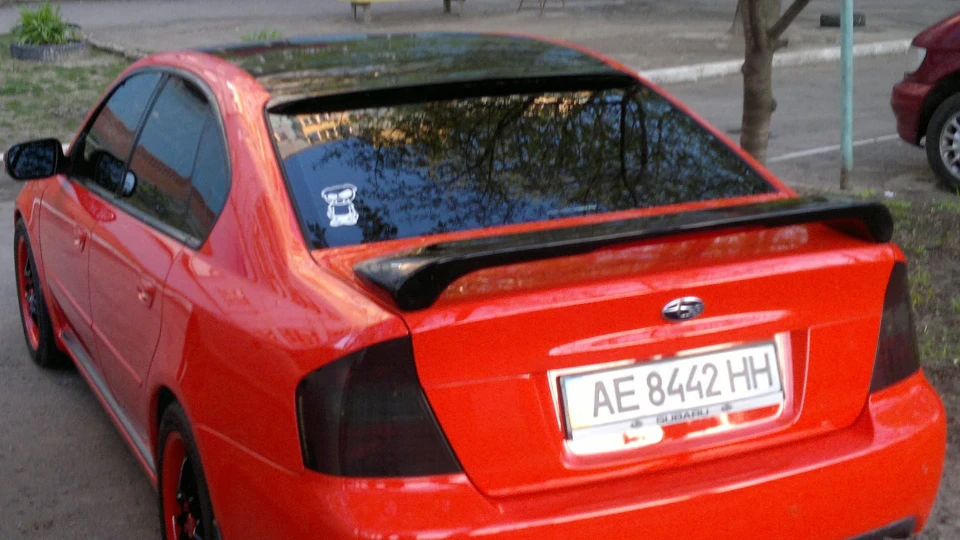 Subaru Legacy 3.0 AT 2