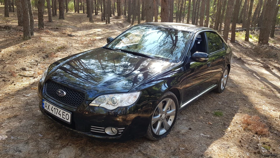 Subaru Legacy 3.0 2