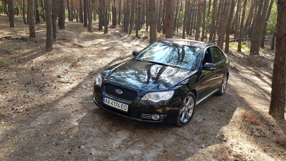Subaru Legacy 3.0 5