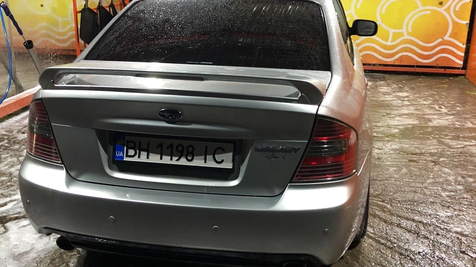Subaru Legacy 3.0R specB Лухури 3