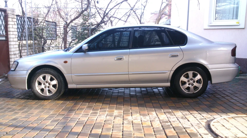 Subaru Legacy B12 2.0 атмо