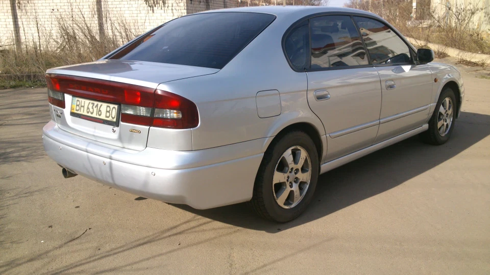 Subaru Legacy B12 2.0 атмо 2