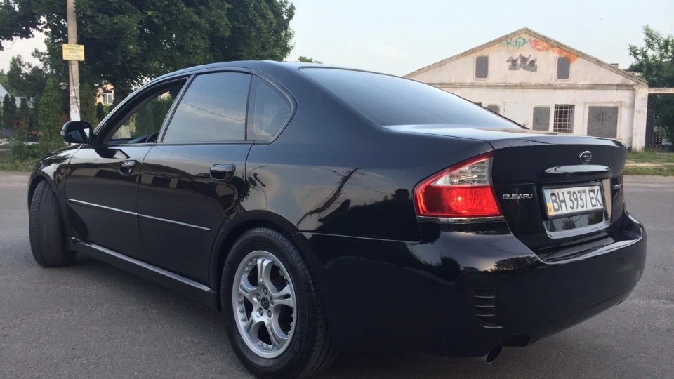 Subaru Legacy Bl@cK M@mB@ 3