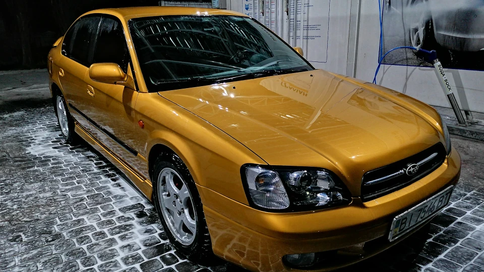 Subaru Legacy GX Золотий злиток
