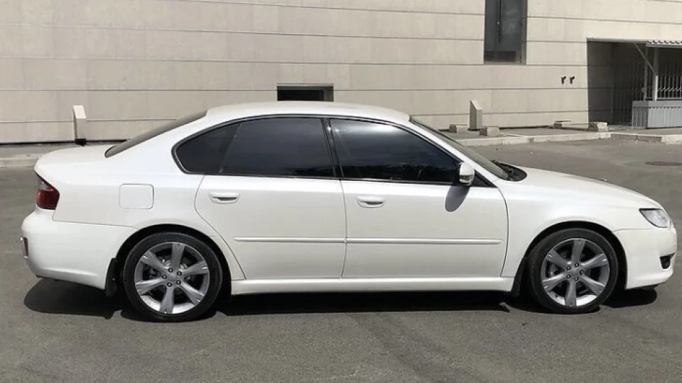 Гвинтівка Subaru Legacy) 4