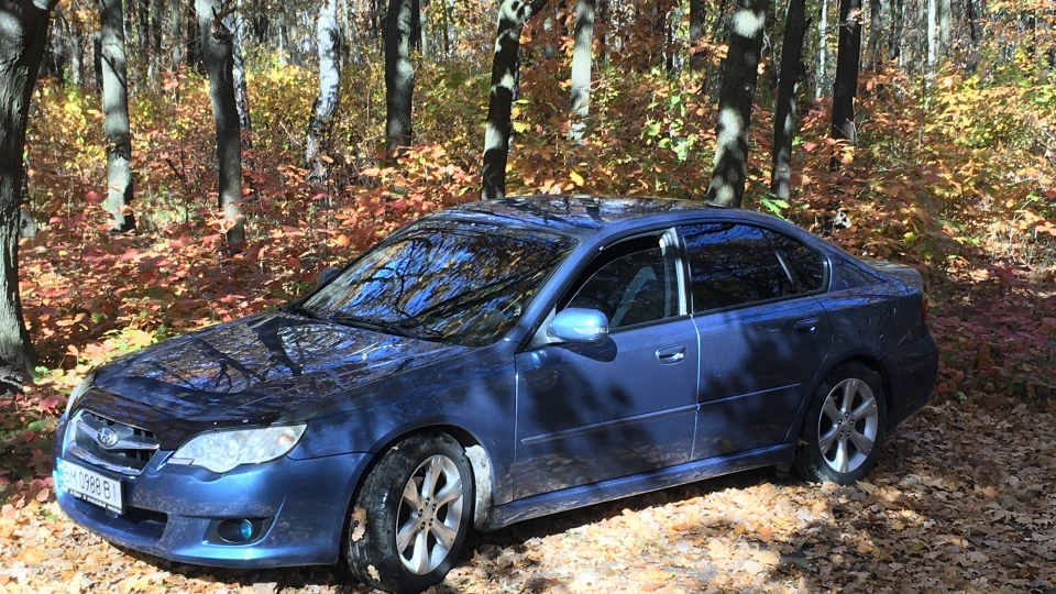 Subaru Legacy СиниЙ ;) 2