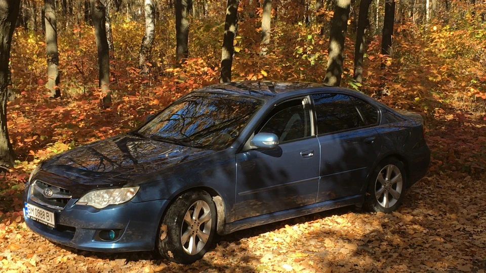 Subaru Legacy СиниЙ ;) 3