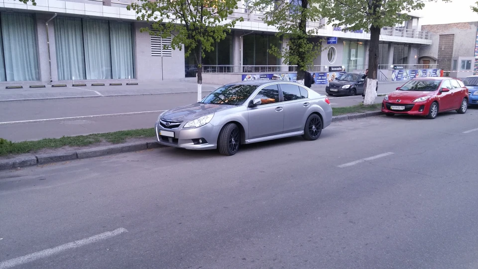 Subaru Legacy The 1st 2
