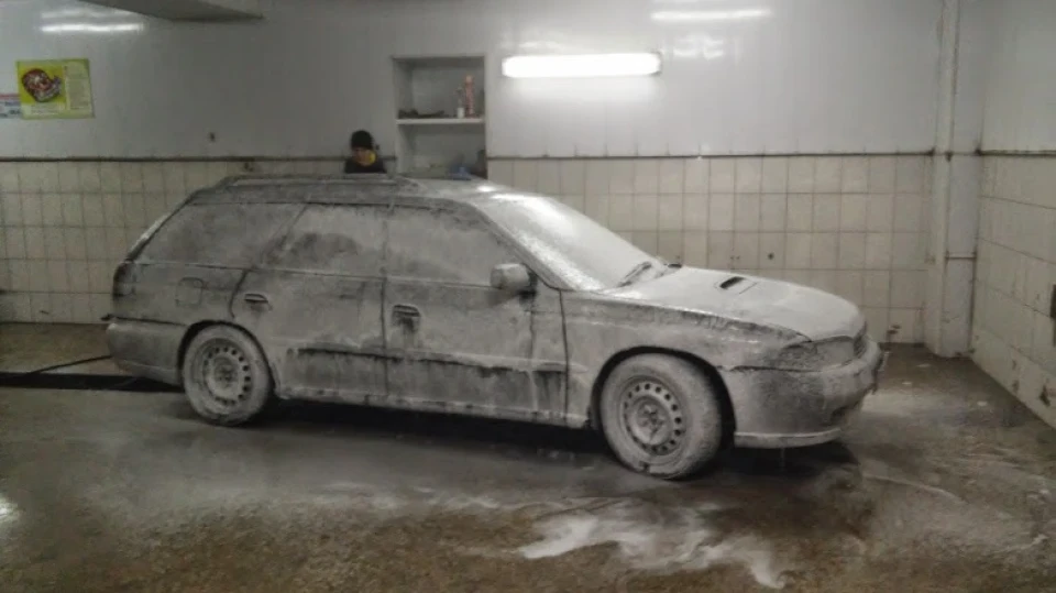 Subaru Legacy TwinTurbo 2