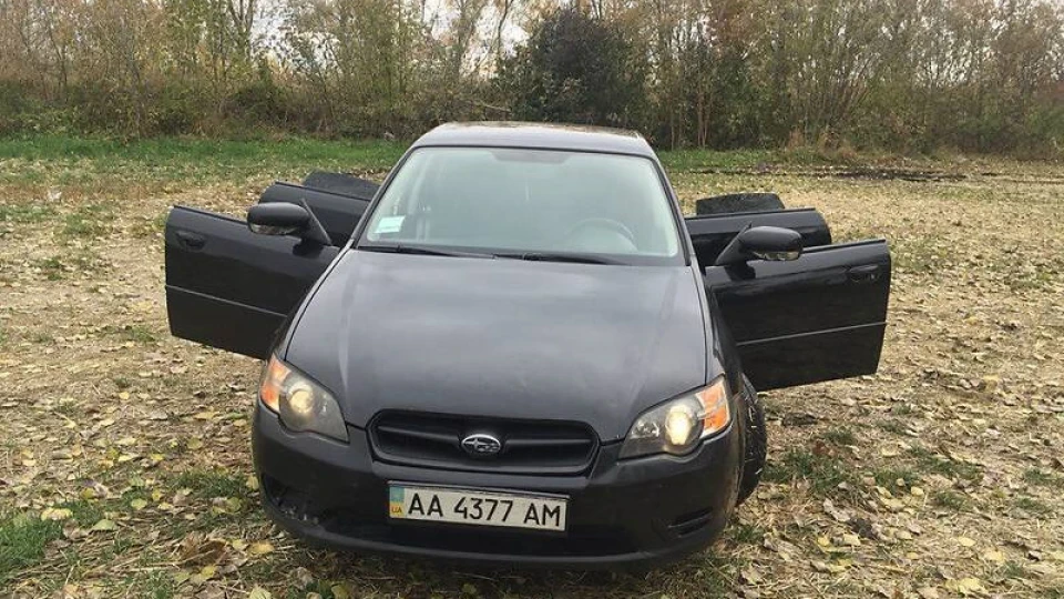 Subaru Legacy все чітко ) 4