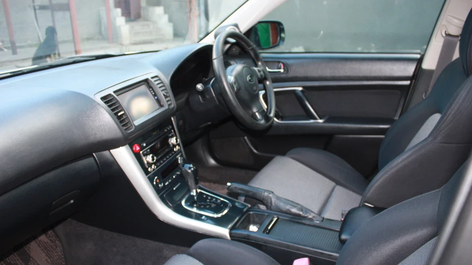 Subaru Legacy Wagon (2.0 turbo) 4