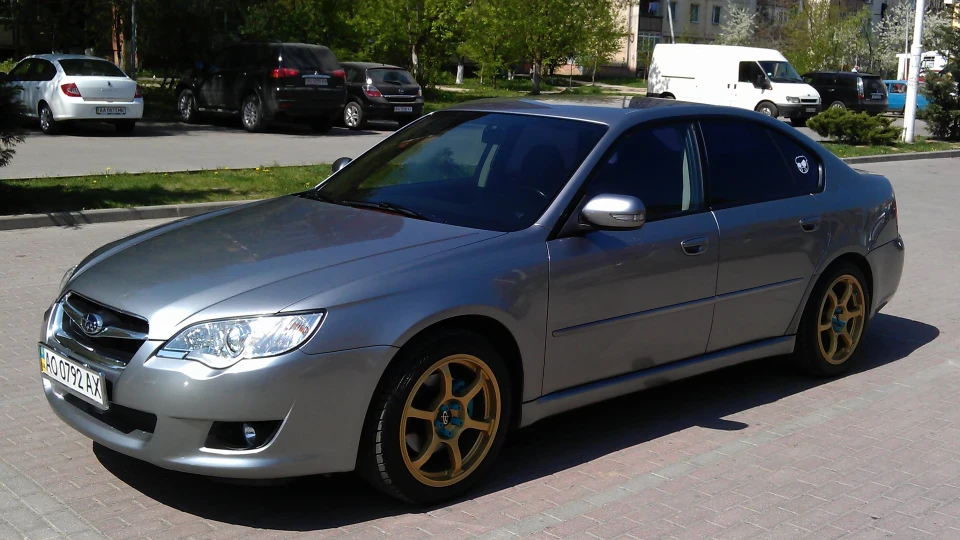 Subaru Legacy wtf? 2.0R スバル 2