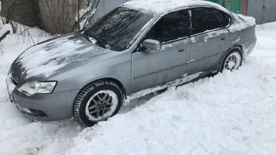 Subaru Legacy Жжжип