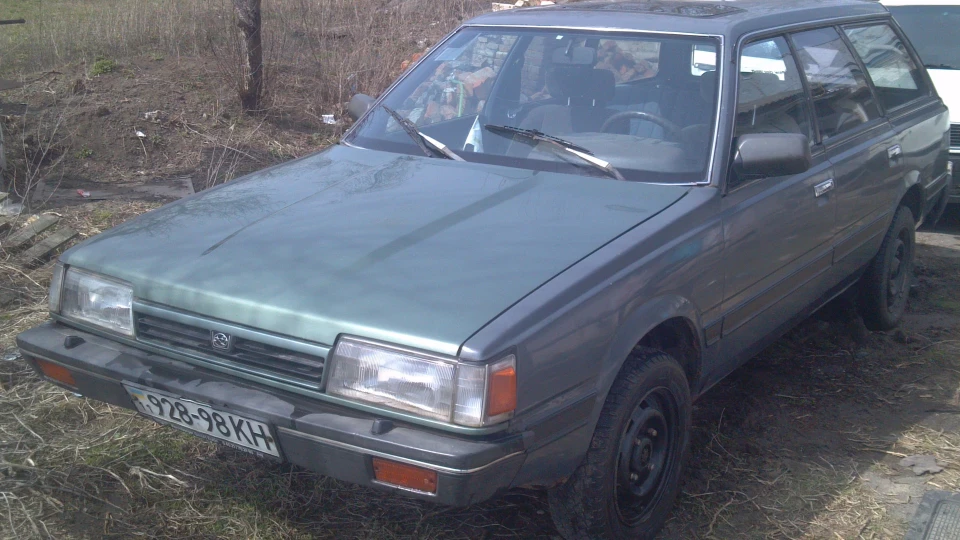 Subaru Leone