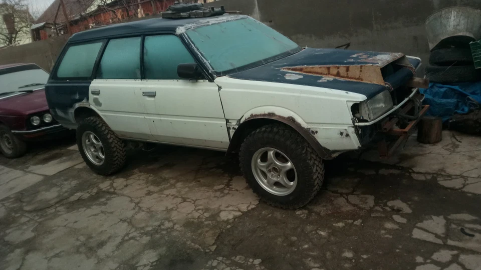 Subaru Leone 5