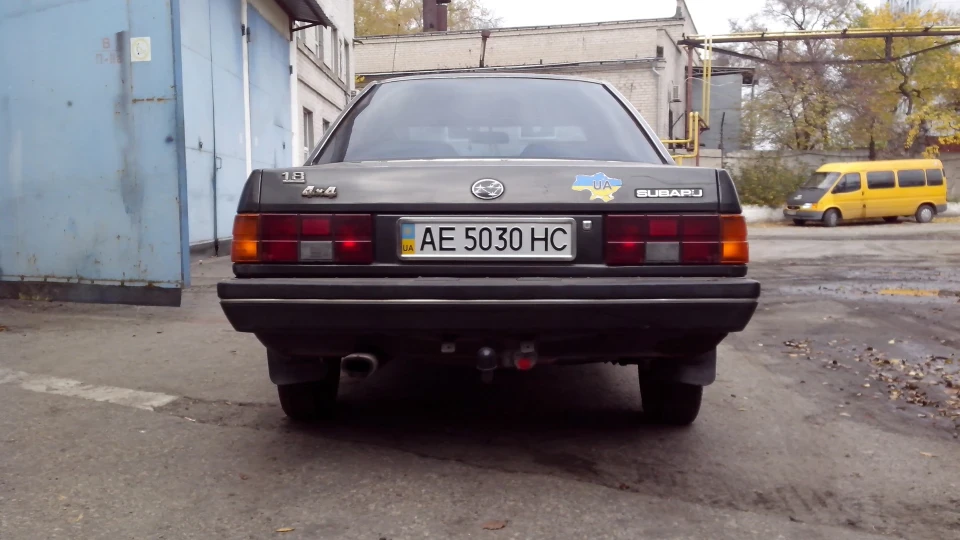 Subaru Leone 1.8 карб 2