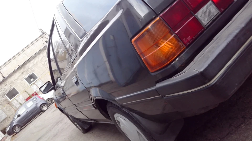 Subaru Leone 1.8 карб 5