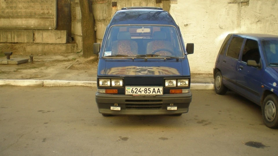 Subaru Libero 3