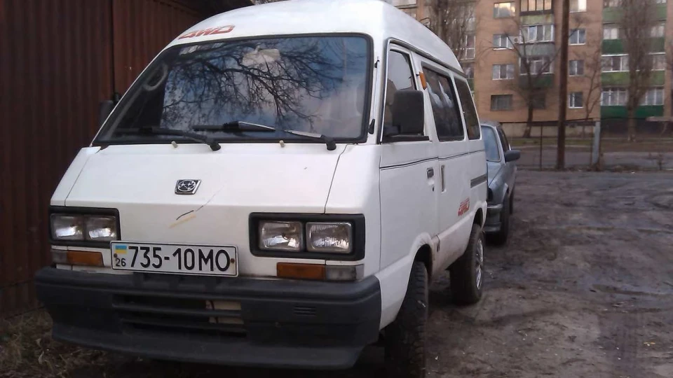 Subaru Libero продано