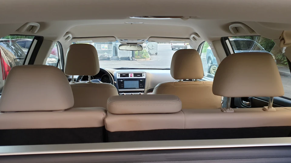 Subaru Outback 2