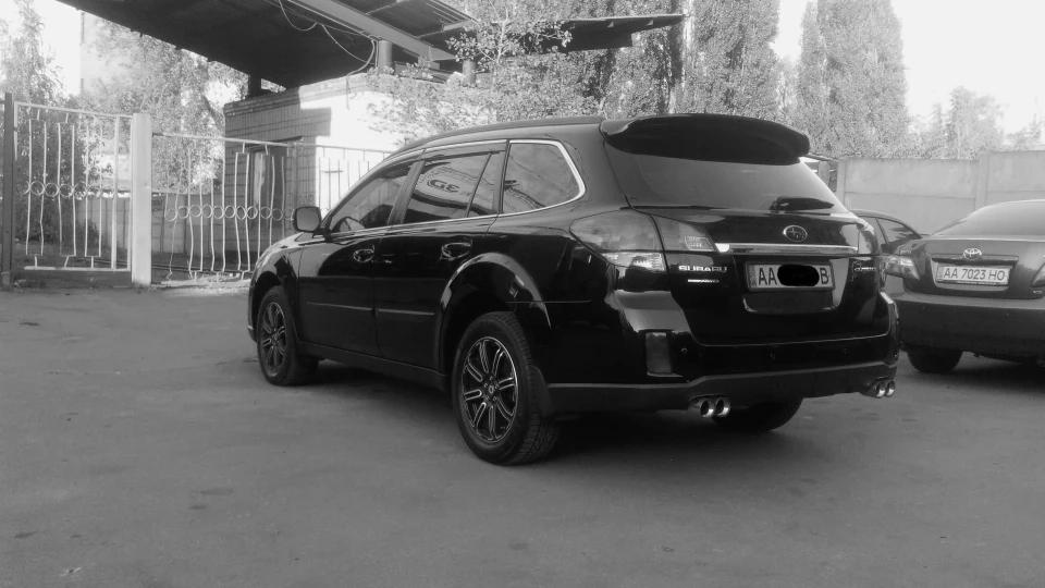 Subaru Outback 2