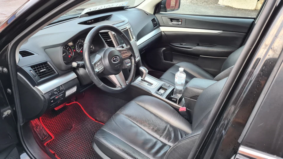 Subaru Outback 3