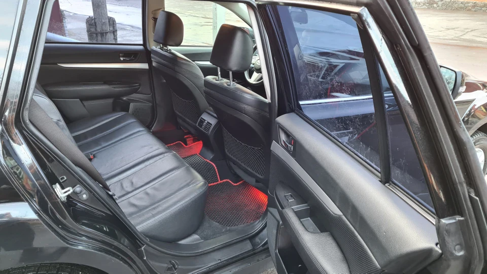Subaru Outback 5