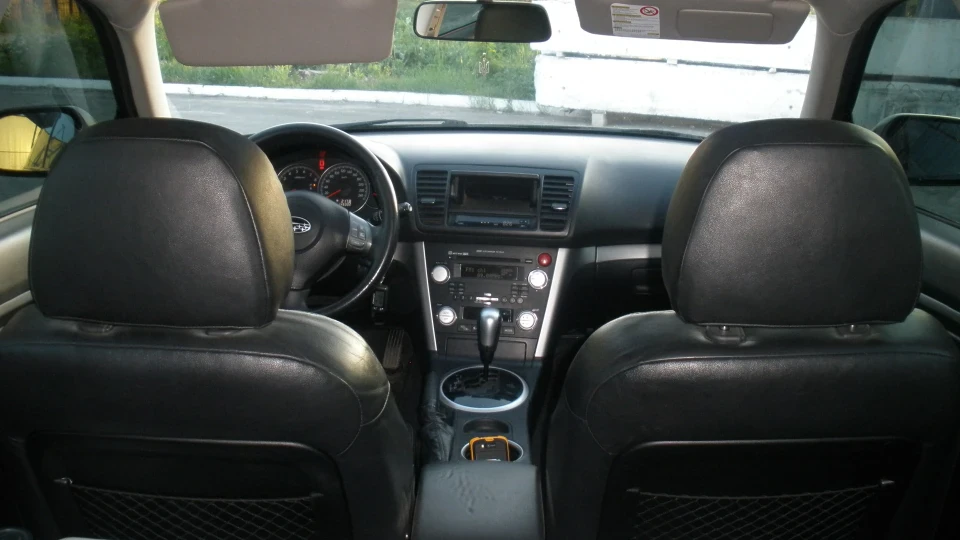 Subaru Outback 2