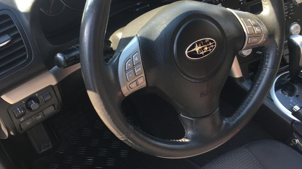 Subaru Outback 2.5 бензин 2