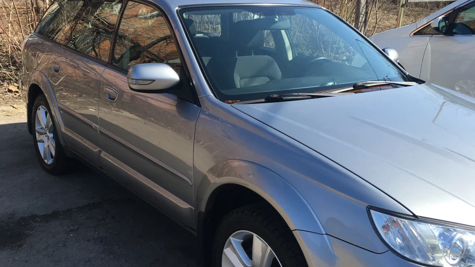 Subaru Outback 2.5 бензин 4