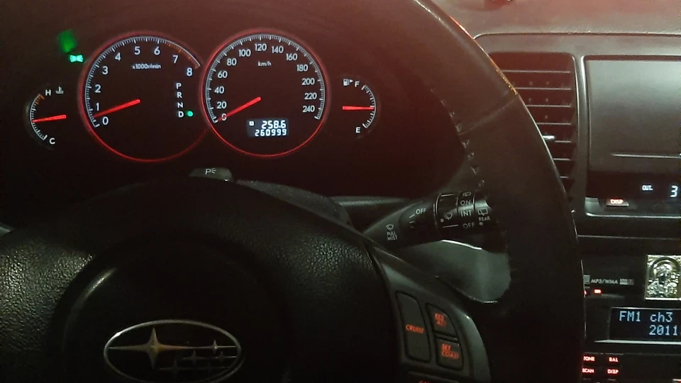 Subaru Outback 2.5 スバルアウトバック 5