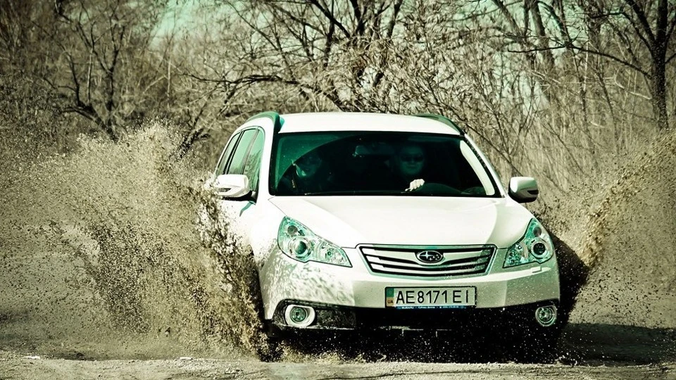 Subaru Outback 2.5 5