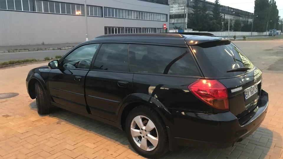 Subaru Outback 2.5 4