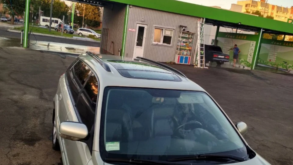 Subaru Outback 2.5i 5