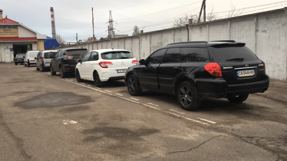 Subaru Outback 3.0 H6 4