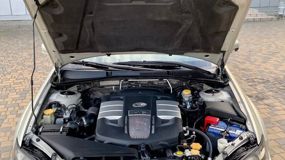 Subaru Outback 3.0 2