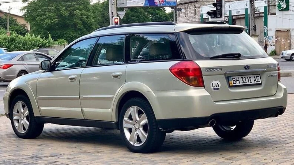 Subaru Outback 3.0 3