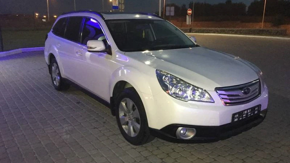 Subaru Outback 3.6 Satin 3
