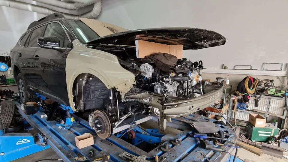 Subaru Outback B16 Збери мене сам 5