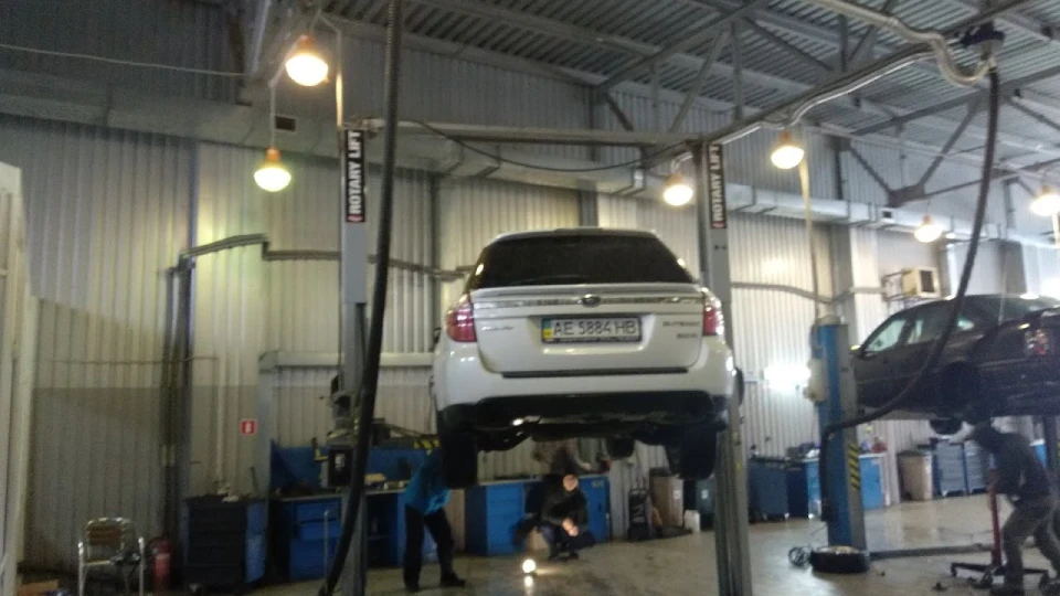 Subaru Outback Бубир Трьох) 4