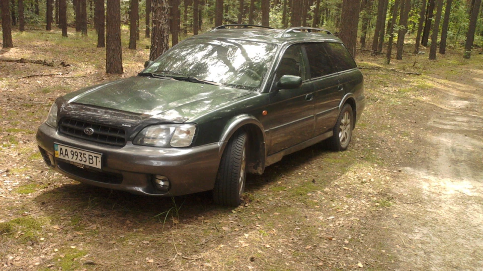 Subaru Outback Japan-ський крокодил