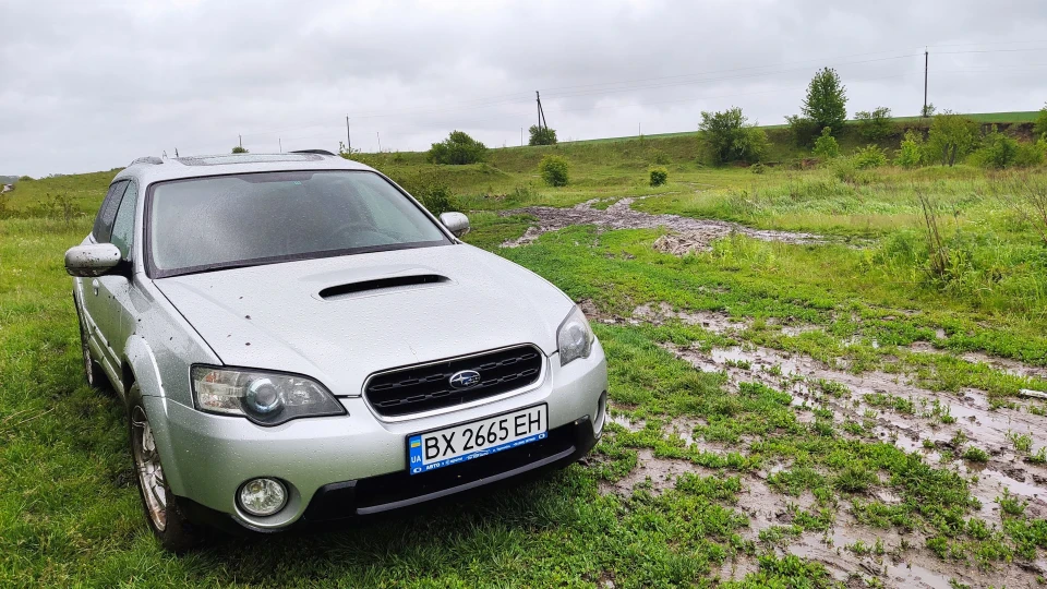 Subaru Outback Срібний СУБАРИК 2