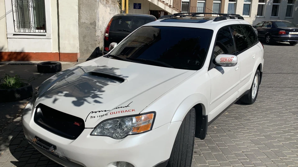 Subaru Outback White bomb 2.5XT
