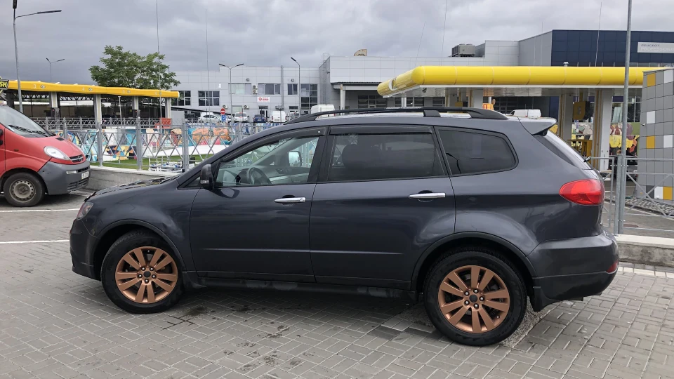 Subaru Tribeca 4