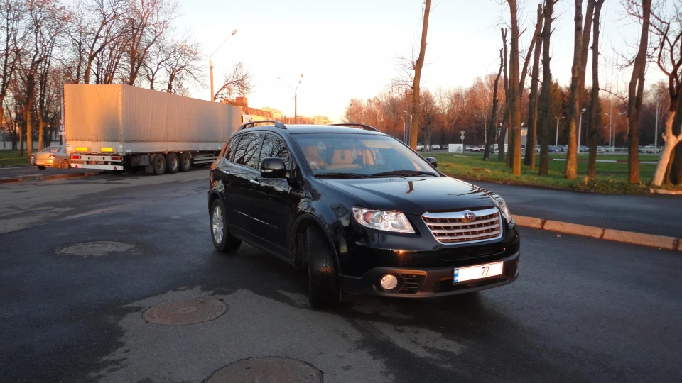 Subaru Tribeca B10 "Black Arrow" 3
