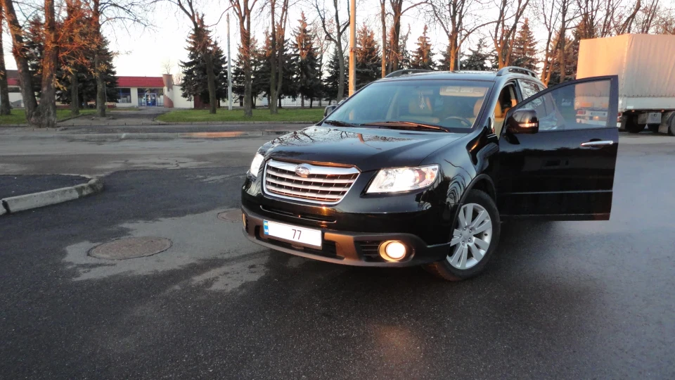 Subaru Tribeca B10 "Black Arrow" 4