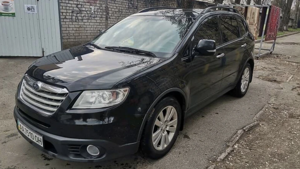 Subaru Tribeca Рукавичка