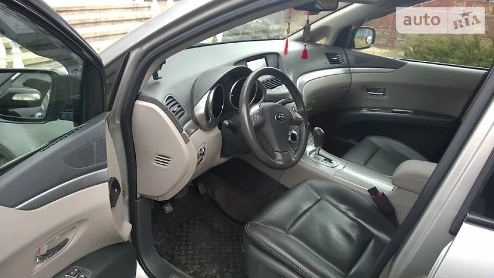 Subaru Tribeca USA 4