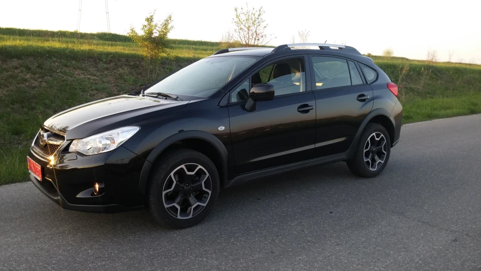 Subaru XV 2.0 рестайл і дорестайл 5